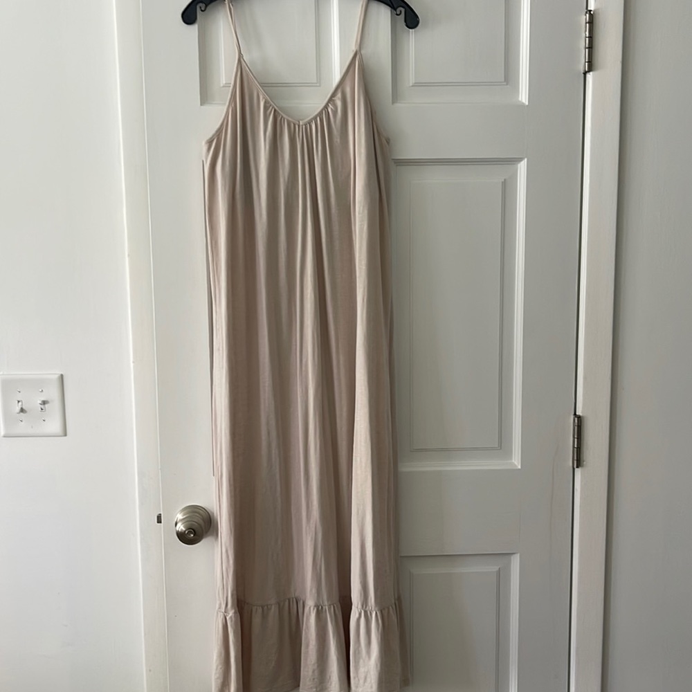 Sundry brand new maxi dress sz.3 (large)